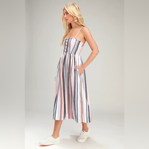 Lilah Dress - Picture 2 of 12